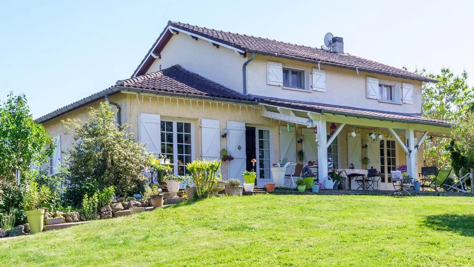 Bed & Breakfast Chez Pepette Et Serge Montdragon France